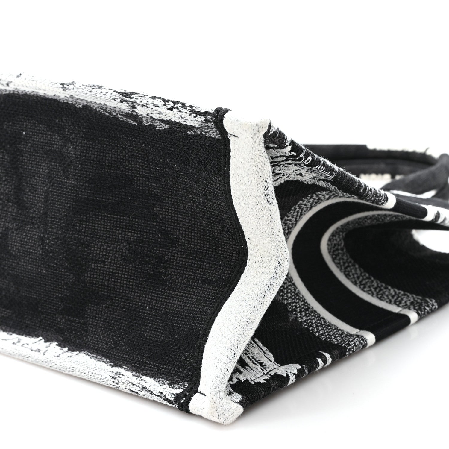 Canvas Embroidered Medium Paris Book Tote Black White £¨ Direct shipment via from wholesalehk.shop