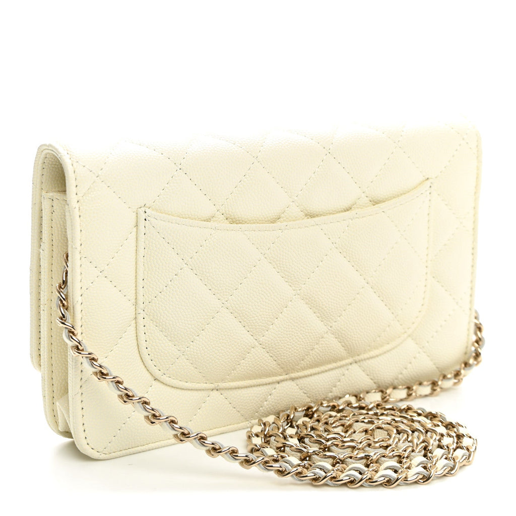Caviar Quilted Wallet on Chain WOC White wholesalehk.shop