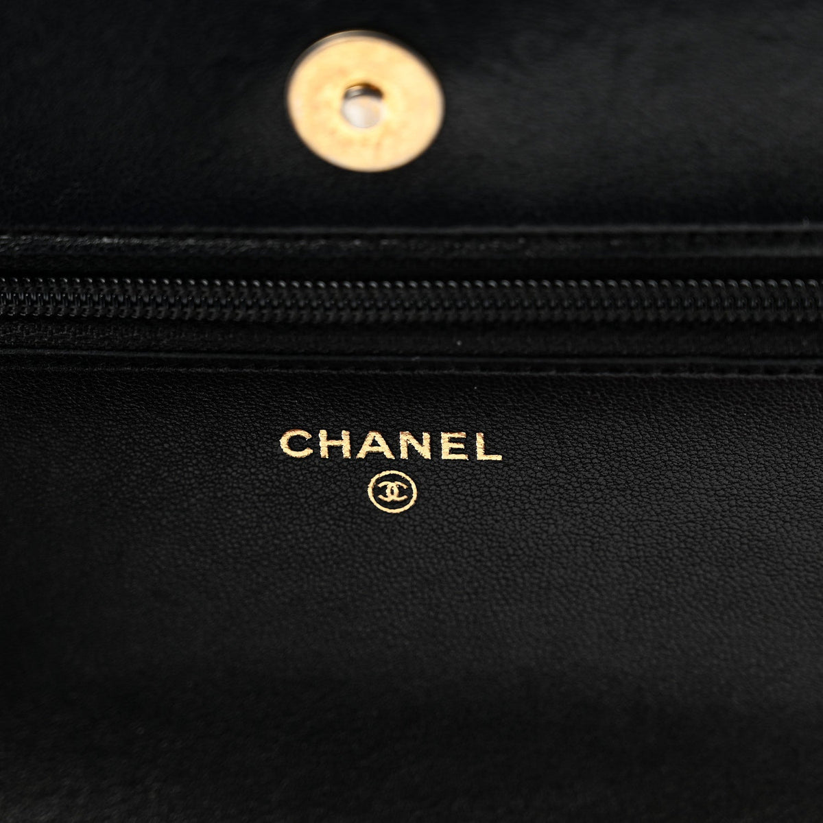 Lambskin Quilted Chanel 19 Wallet On Chain WOC Black wholesalehk.shop