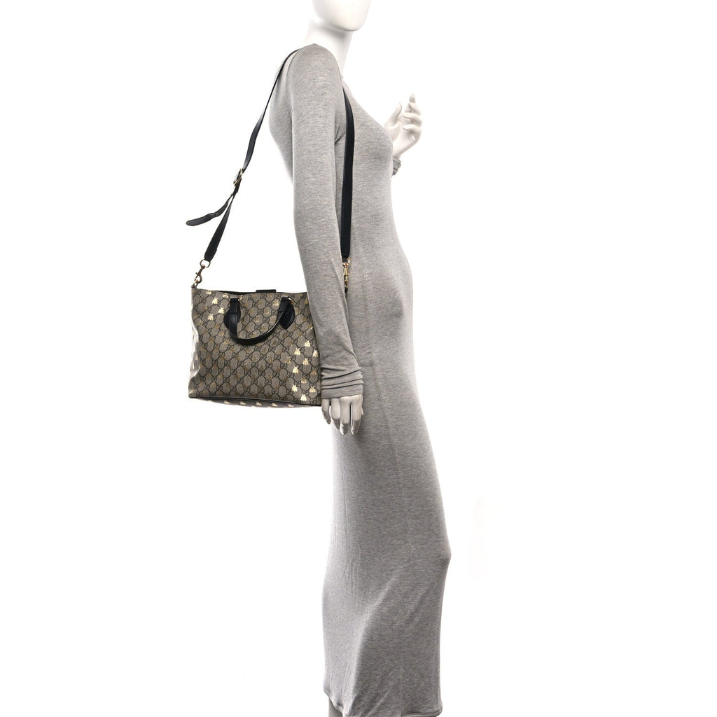 Soft GG Supreme Monogram Bees Small Crossbody Tote Beige Oro Black wholesalehk.shop