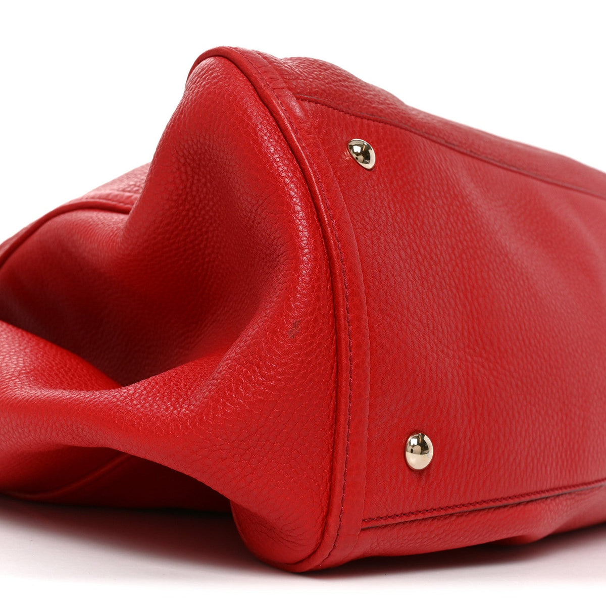 Pebbled Calfskin Large Soho Shoulder Bag Red wholesalehk.shop