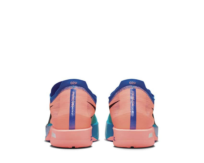 Nike Streakfly 2 "Atomic Pink"