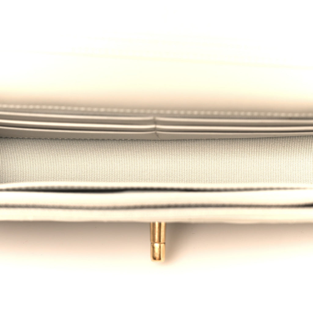 Lambskin Quilted CC Wallet on Chain WOC Light Beige wholesalehk.shop