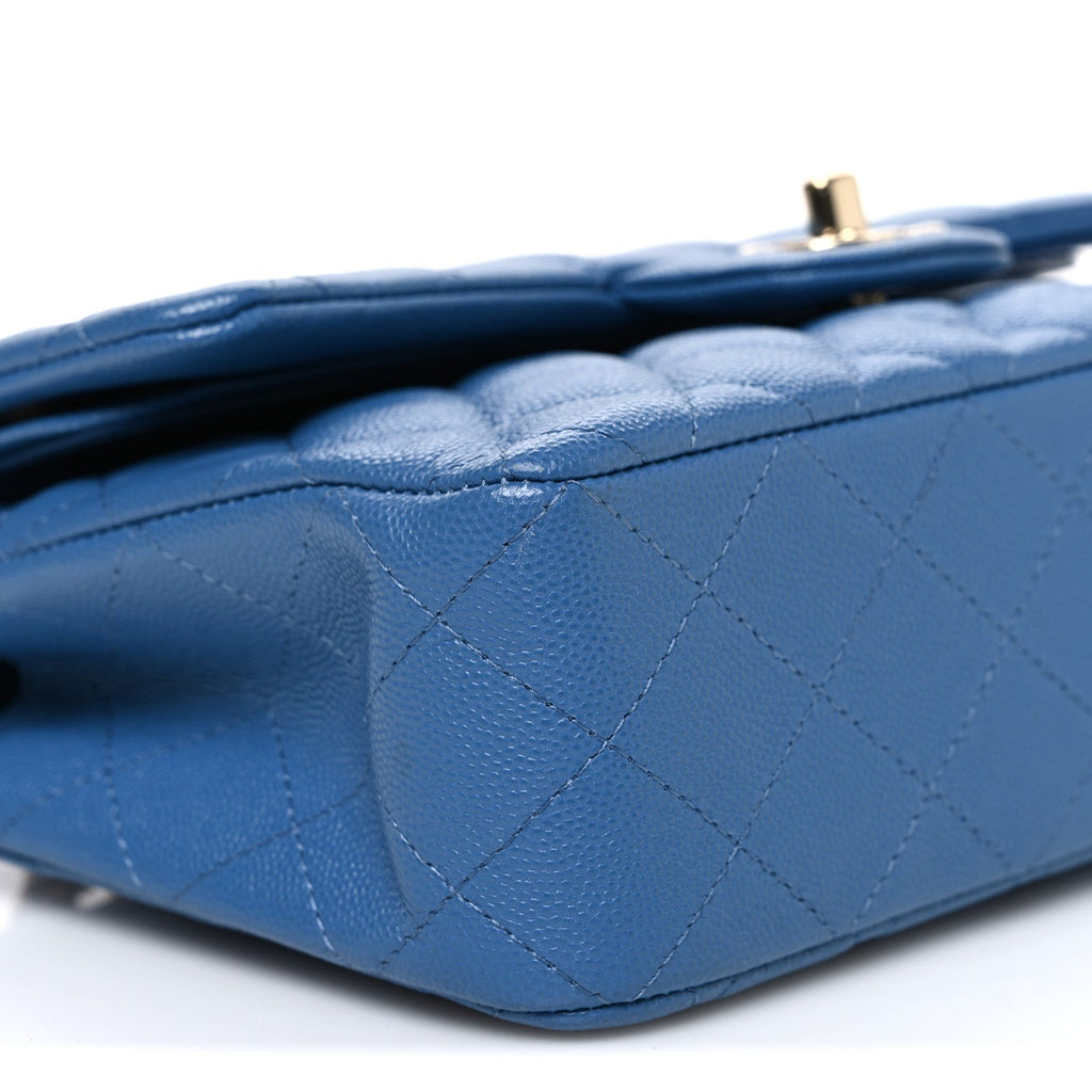 Caviar Quilted Medium Double Flap Blue wholesalehk.shop