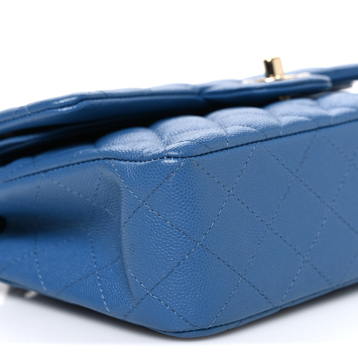 Caviar Quilted Medium Double Flap Blue wholesalehk.shop