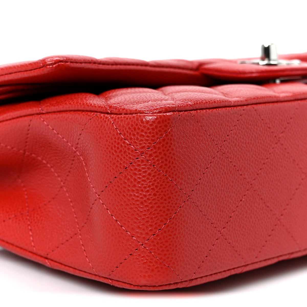 Caviar Quilted Medium Double Flap Red wholesalehk.shop