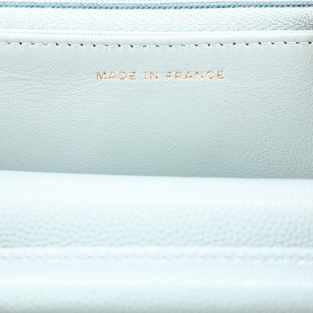 Caviar Quilted Wallet on Chain WOC Grey wholesalehk.shop