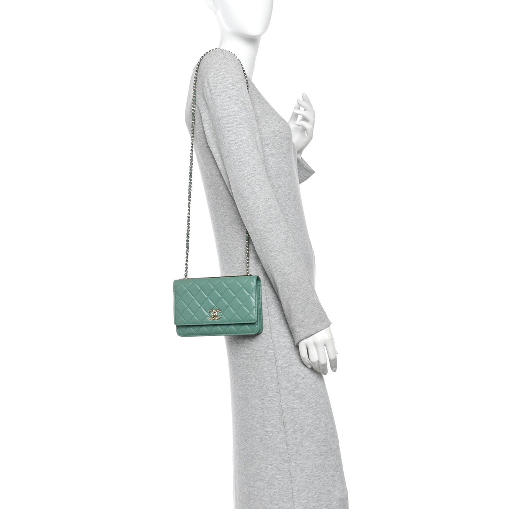 Lambskin Quilted Trendy CC Wallet On Chain WOC Green wholesalehk.shop