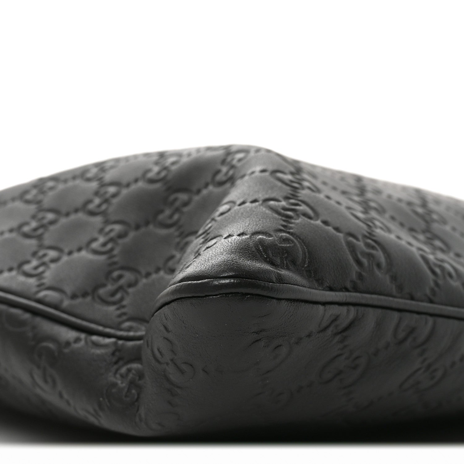 Guccissima Medium Flat Messenger Bag Black £¨ Direct shipment via from wholesalehk.shop