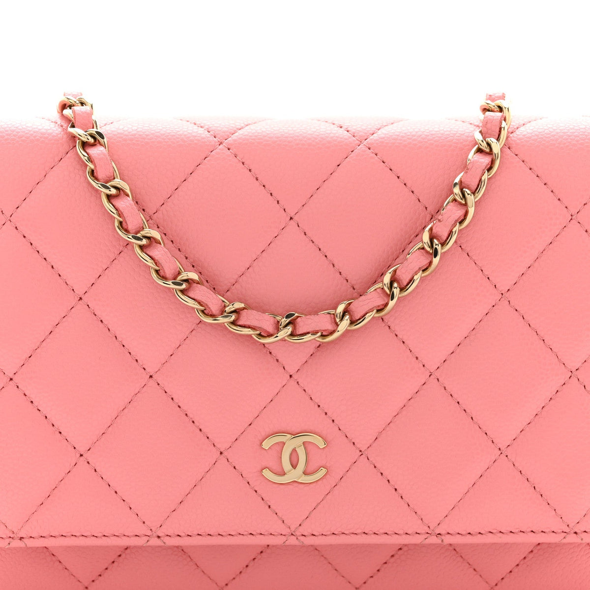 Caviar Quilted Wallet on Chain WOC Pink wholesalehk.shop