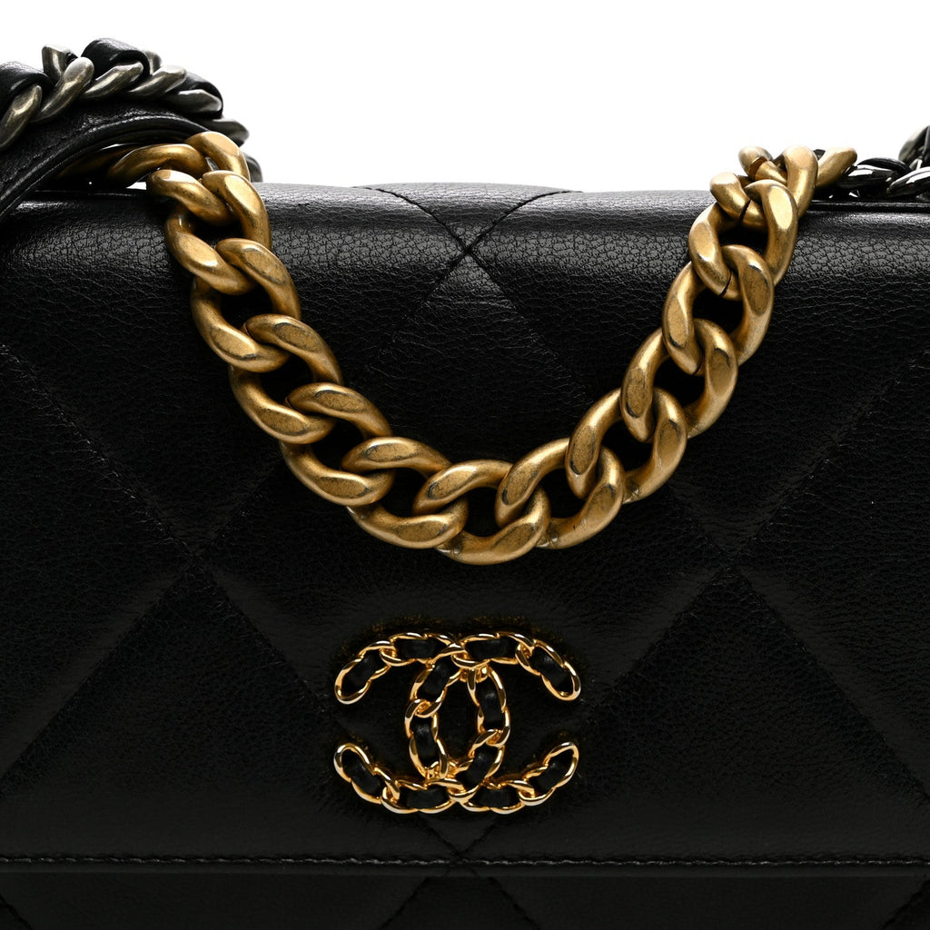 Goatskin Quilted Chanel 19 Wallet On Chain WOC Black wholesalehk.shop