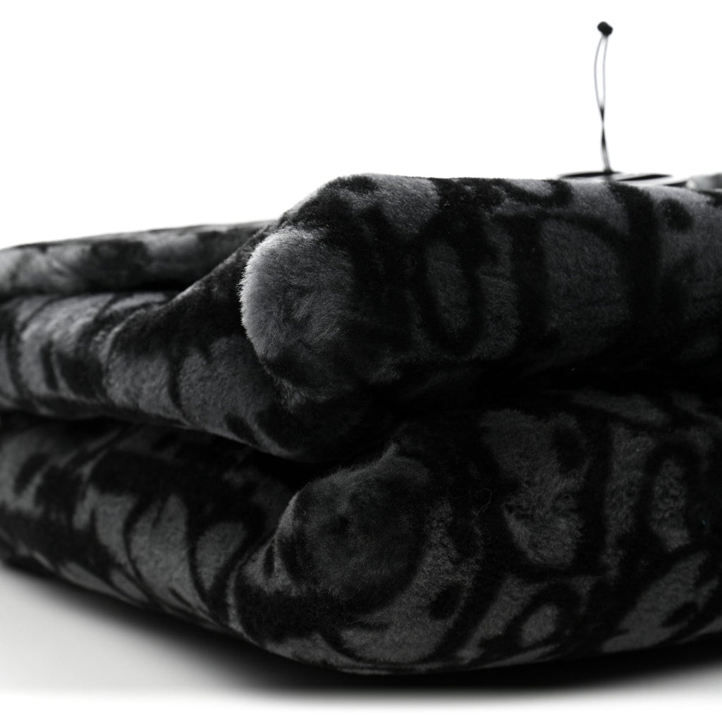 Oblique Mink Fur Saddle Soft Bag Dark Grey wholesalehk.shop