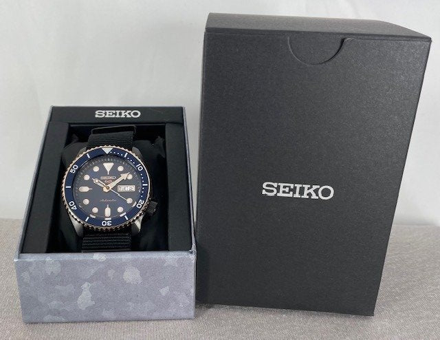 Seiko 5 Sports Automatic Blue Dial Black NATO Strap Watch for Men - SBSA098 wholesalehk.shop