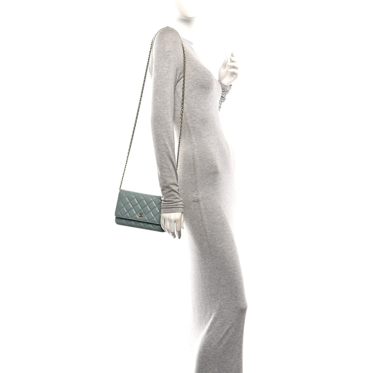 Caviar Quilted Wallet on Chain WOC Grey wholesalehk.shop