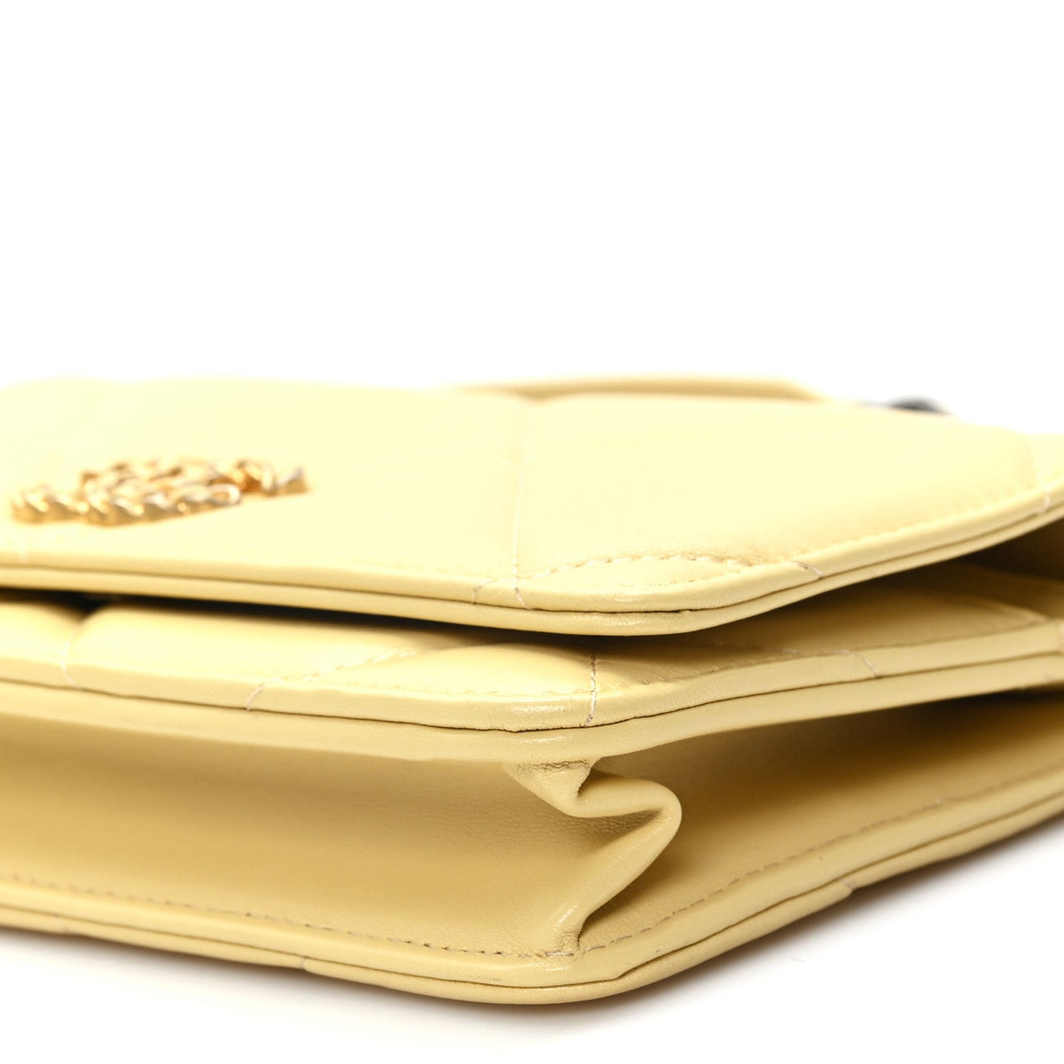 Lambskin Quilted Chanel 19 Wallet On Chain WOC Yellow wholesalehk.shop