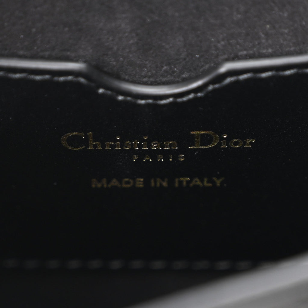 Box Calfskin Medium Bobby Flap Black wholesalehk.shop