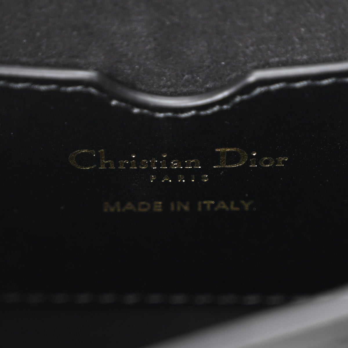 Box Calfskin Medium Bobby Flap Black wholesalehk.shop