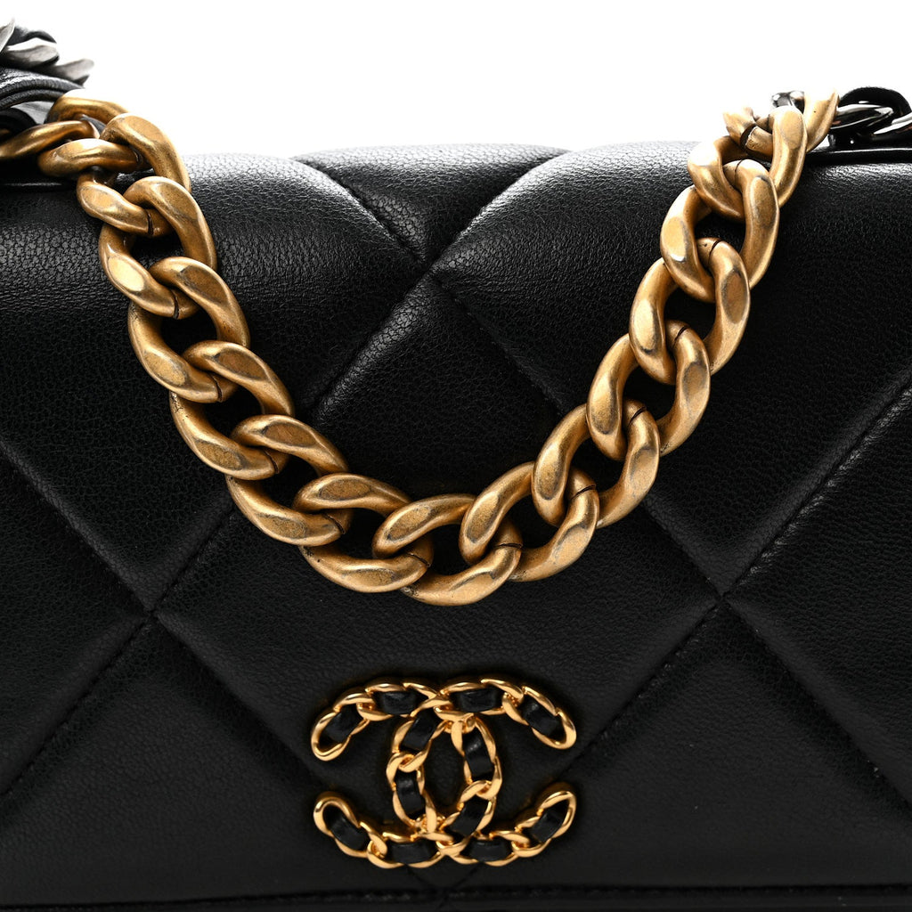 Lambskin Quilted Chanel 19 Wallet On Chain WOC Black wholesalehk.shop