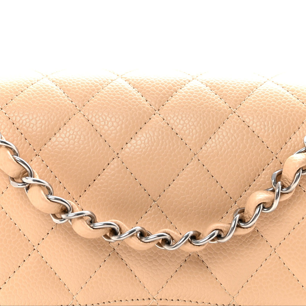Caviar Quilted Medium Double Flap Beige wholesalehk.shop