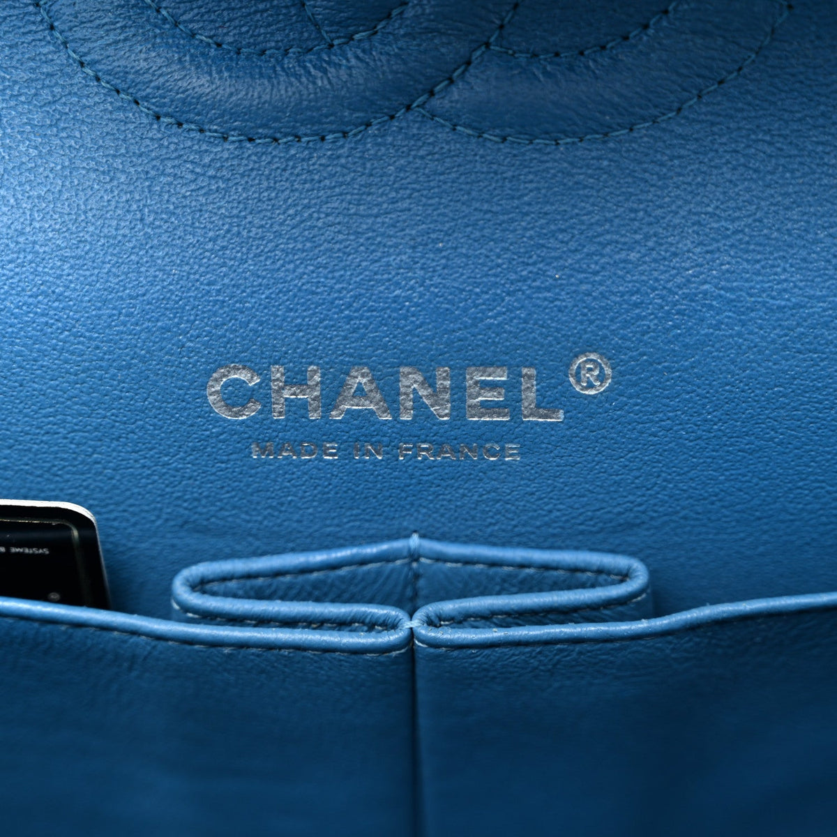 Iridescent Caviar Quilted Medium Double Flap Blue wholesalehk.shop