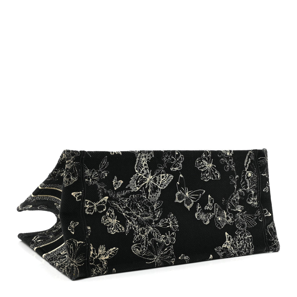Canvas Embroidered Medium New York Butterfly Book Tote Black £¨ Direct shipment via from wholesalehk.shop