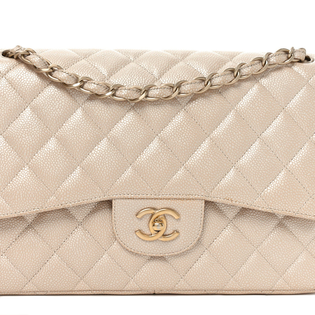 Iridescent Caviar Quilted Jumbo Double Flap Beige wholesalehk.shop