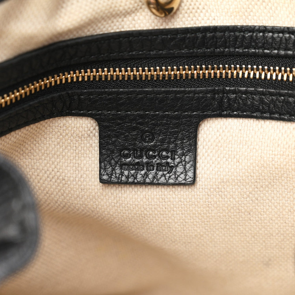 Pebbled Calfskin Medium Soho Chain Shoulder Bag Black wholesalehk.shop