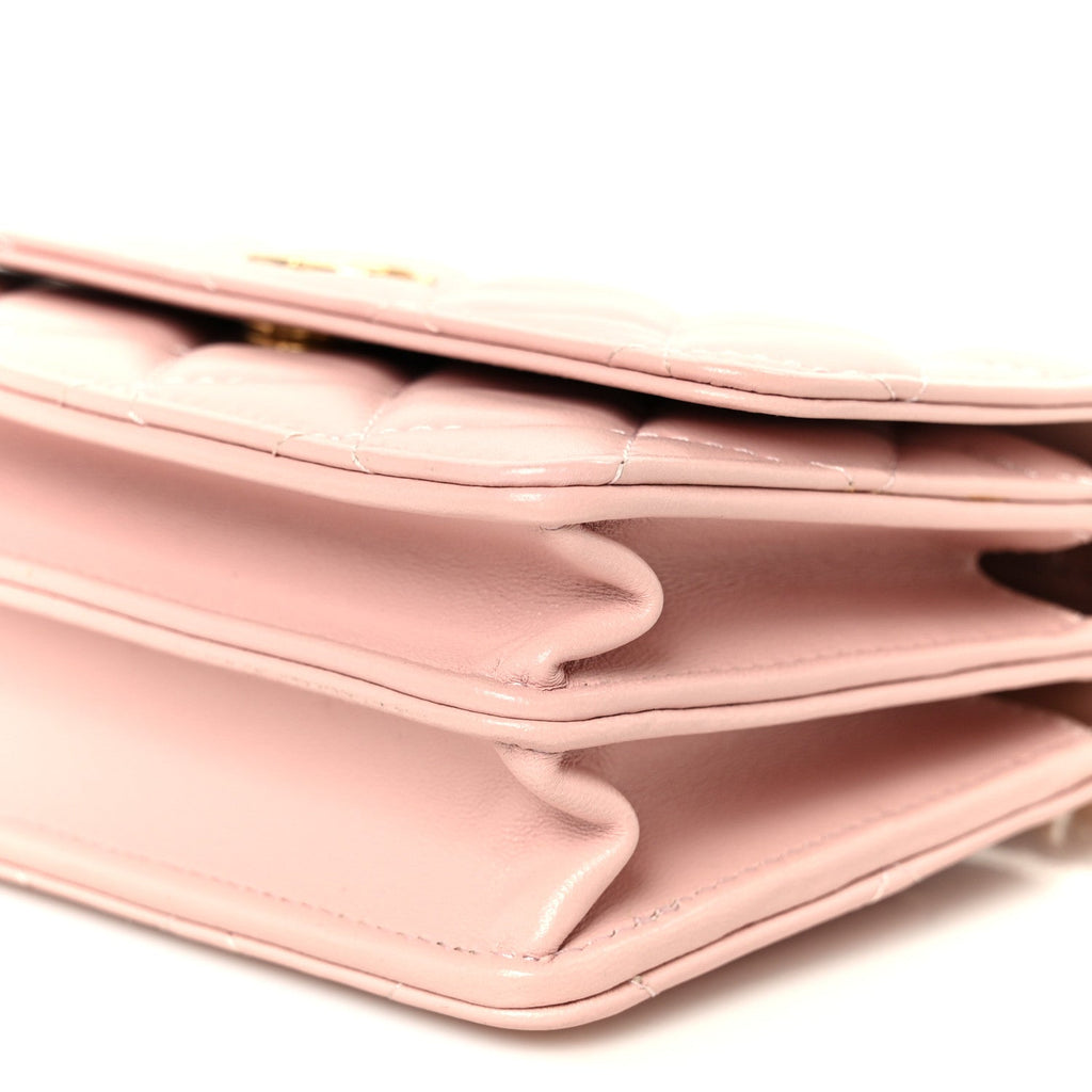 Lambskin Quilted CC Pearl Enamel Clutch on Chain WOC Light Pink wholesalehk.shop