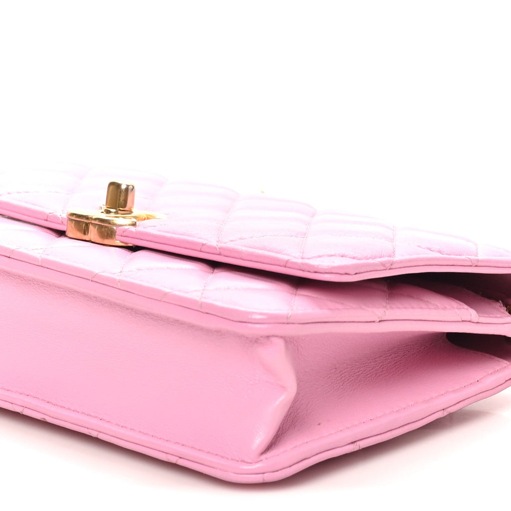 Lambskin Quilted Secret CC Wallet On Chain WOC Pink wholesalehk.shop