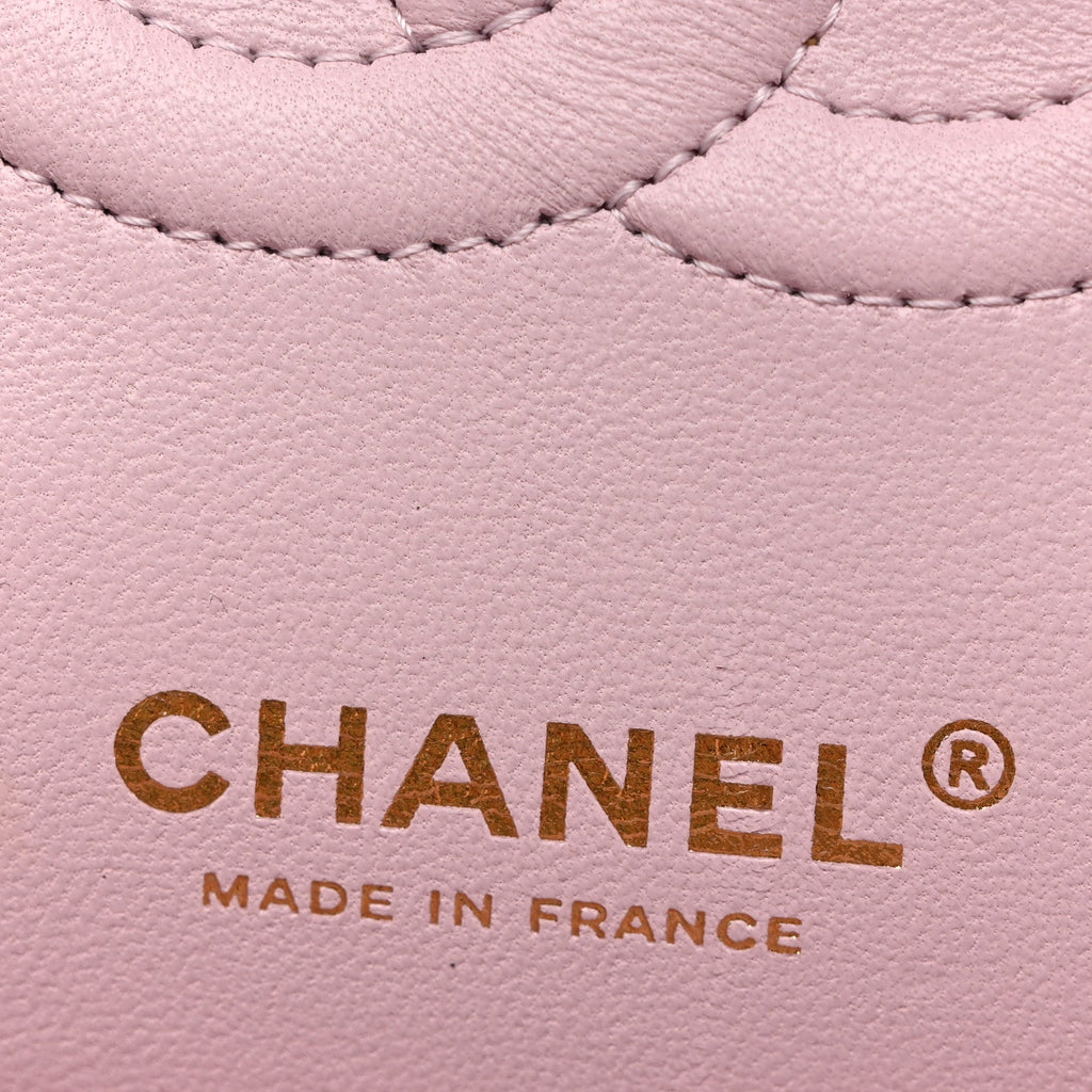 Caviar Quilted Medium Double Flap Light Pink wholesalehk.shop