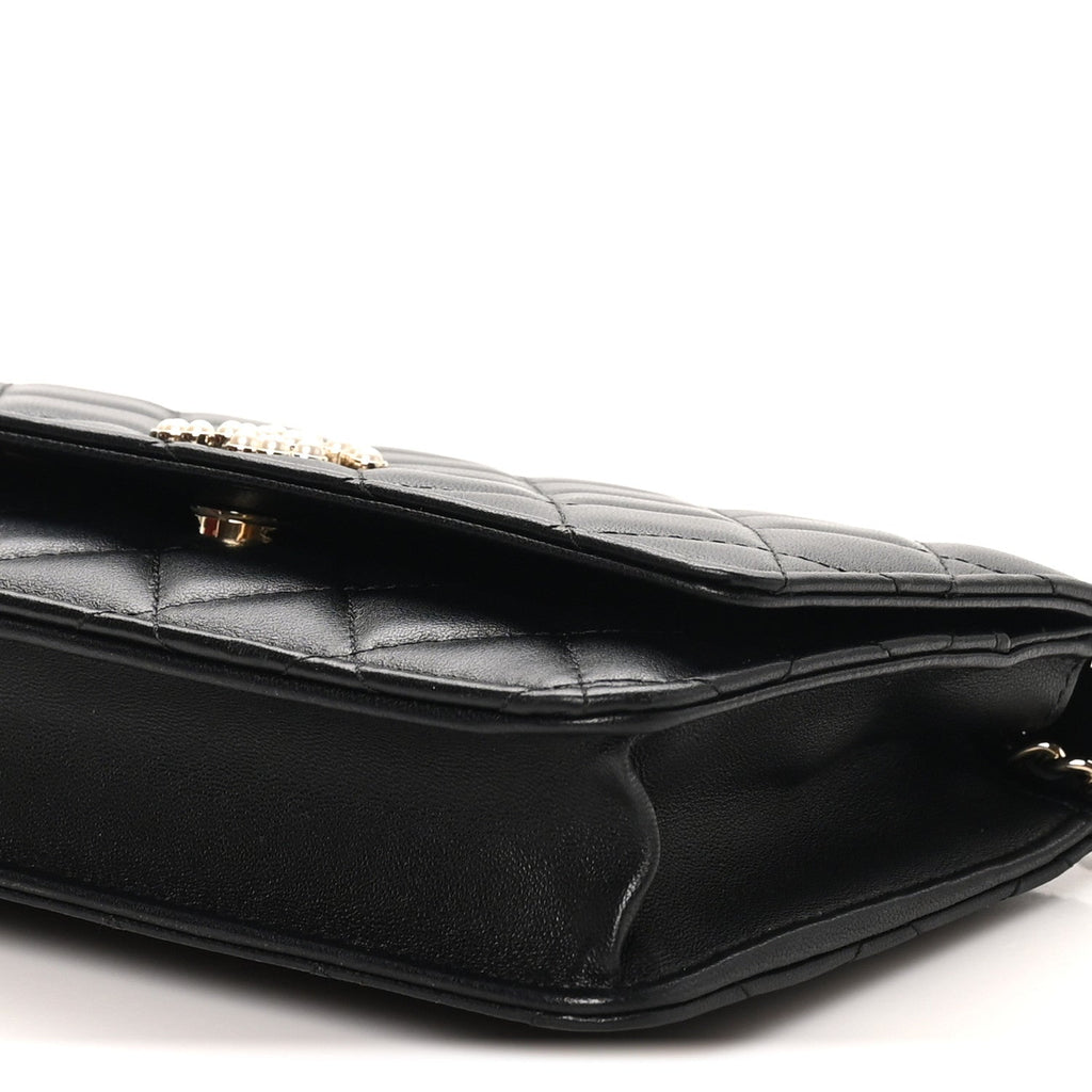 Lambskin Quilted Pearl CC Wallet on Chain WOC Black wholesalehk.shop