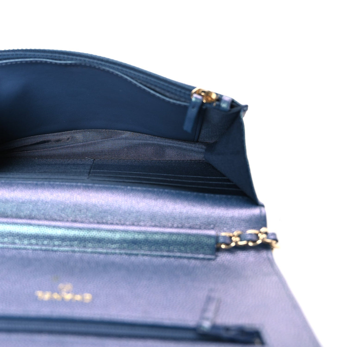 Iridescent Caviar Quilted Wallet on Chain WOC Dark Blue wholesalehk.shop