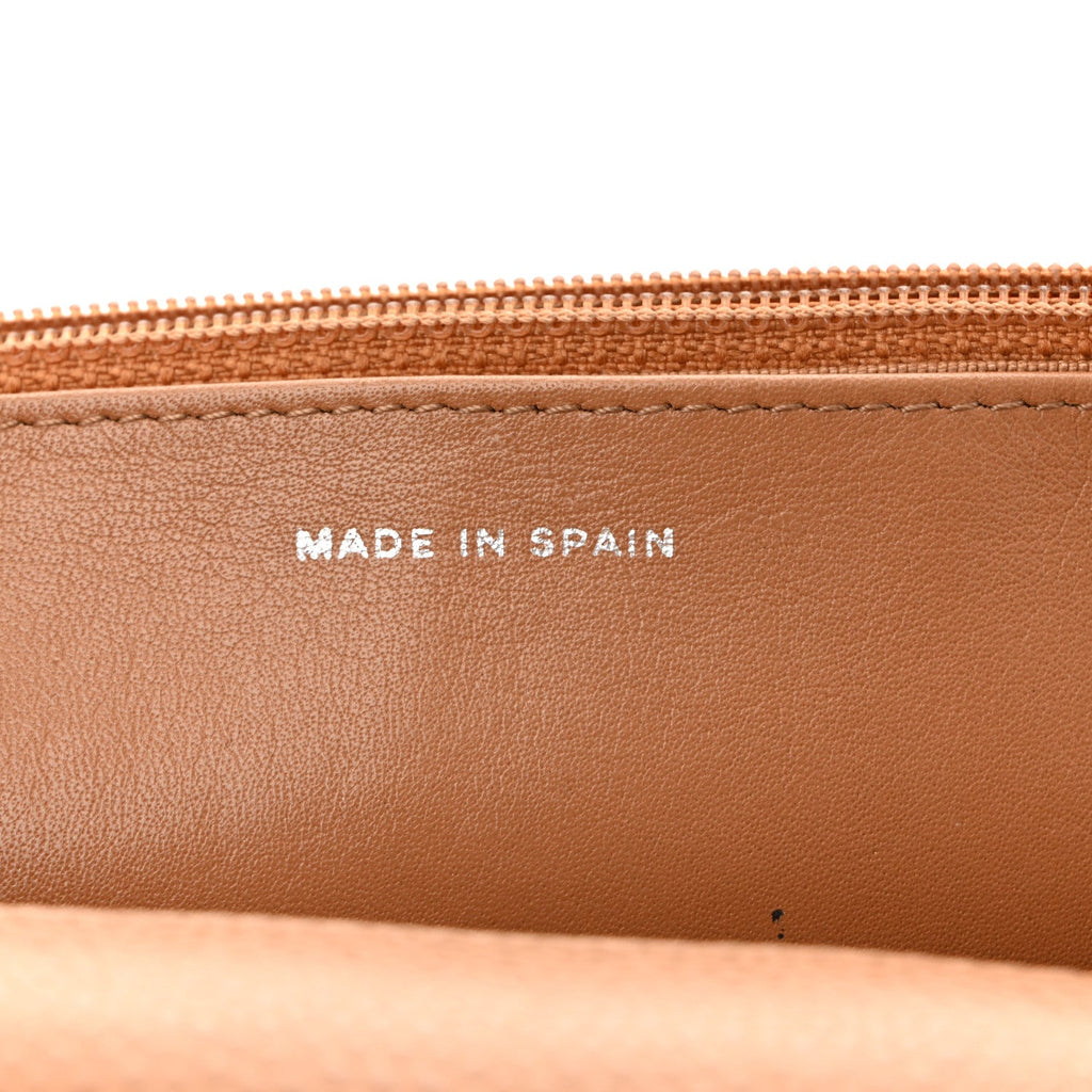 Caviar Quilted Wallet on Chain WOC Beige wholesalehk.shop