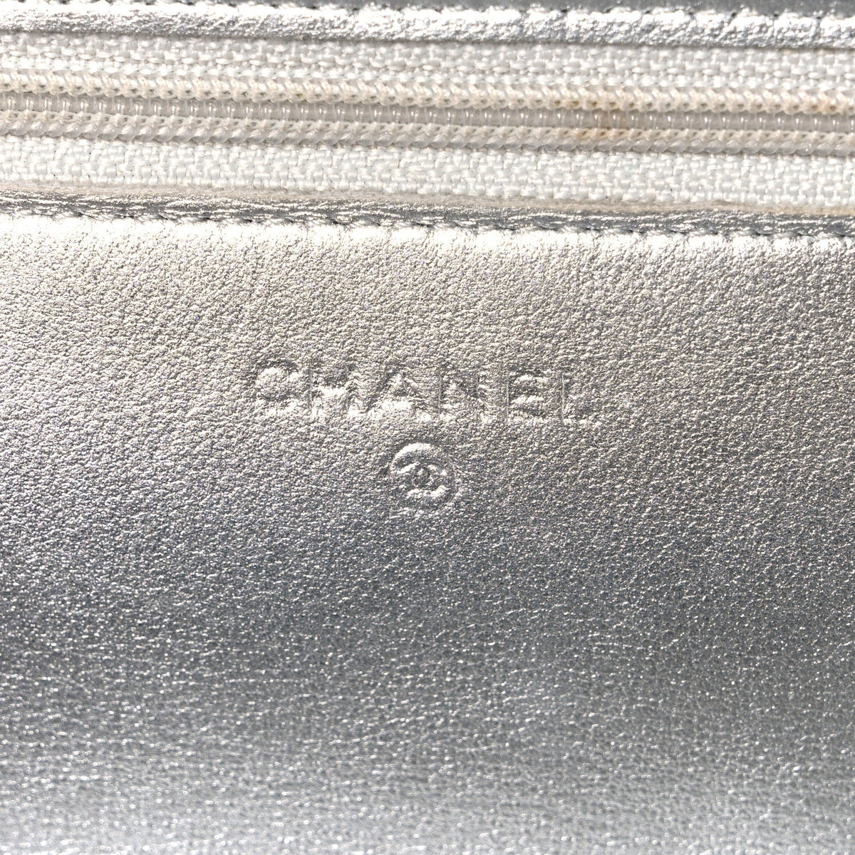 Metallic Lambskin Quilted Wallet On Chain WOC Silver wholesalehk.shop