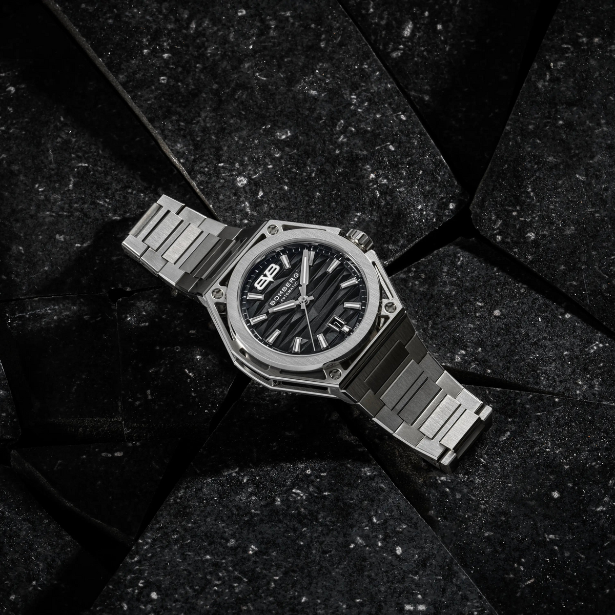 2026 New Arrival EDGE BLACK wholesalehk.shop