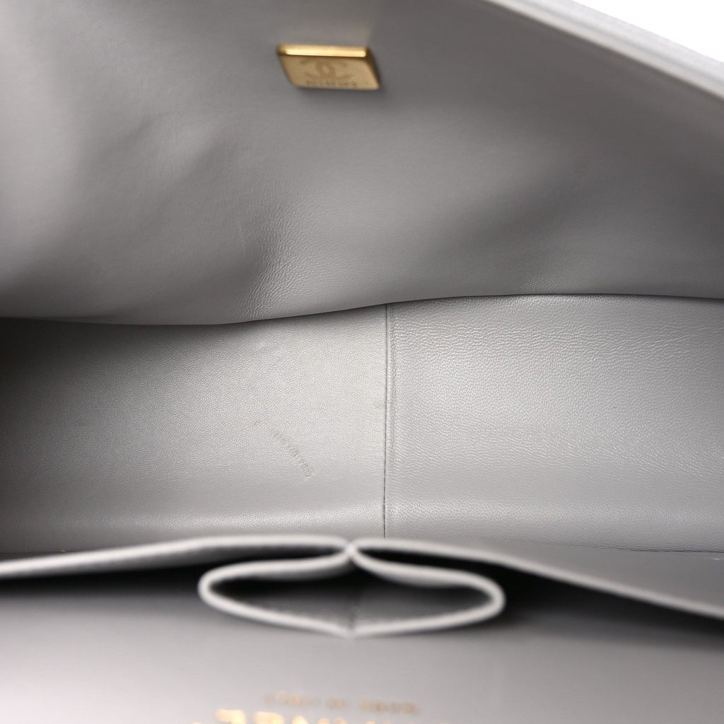 Caviar Quilted Jumbo Double Flap Grey wholesalehk.shop