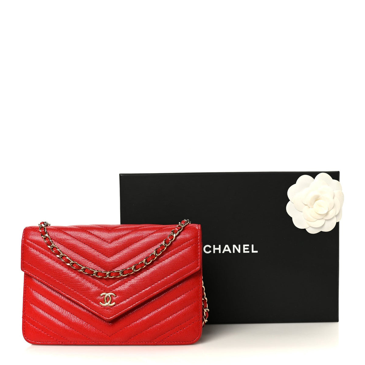 Goatskin Chevron Quilted Statement Wallet On Chain WOC Red wholesalehk.shop