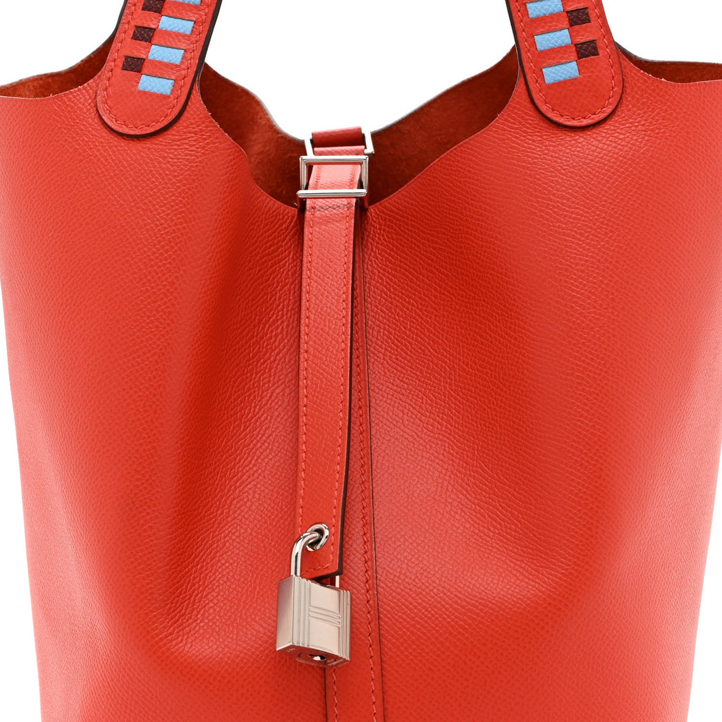 Epsom Tressage De Cuir Picotin Lock 22 MM Rouge Coeur Bleu du Nord Rouge H £¨ Direct shipment via from wholesalehk.shop