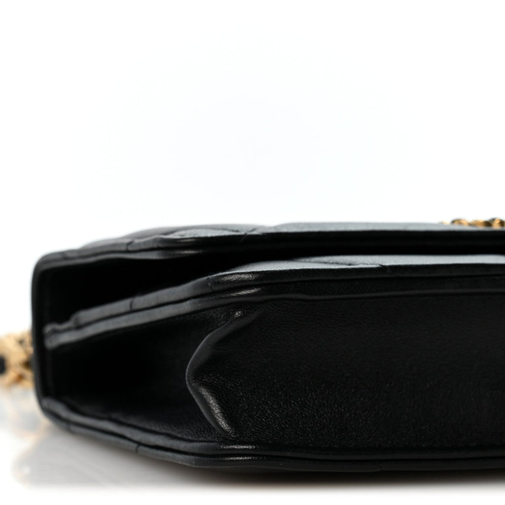 Lambskin Quilted Chanel 19 Wallet On Chain WOC Black wholesalehk.shop