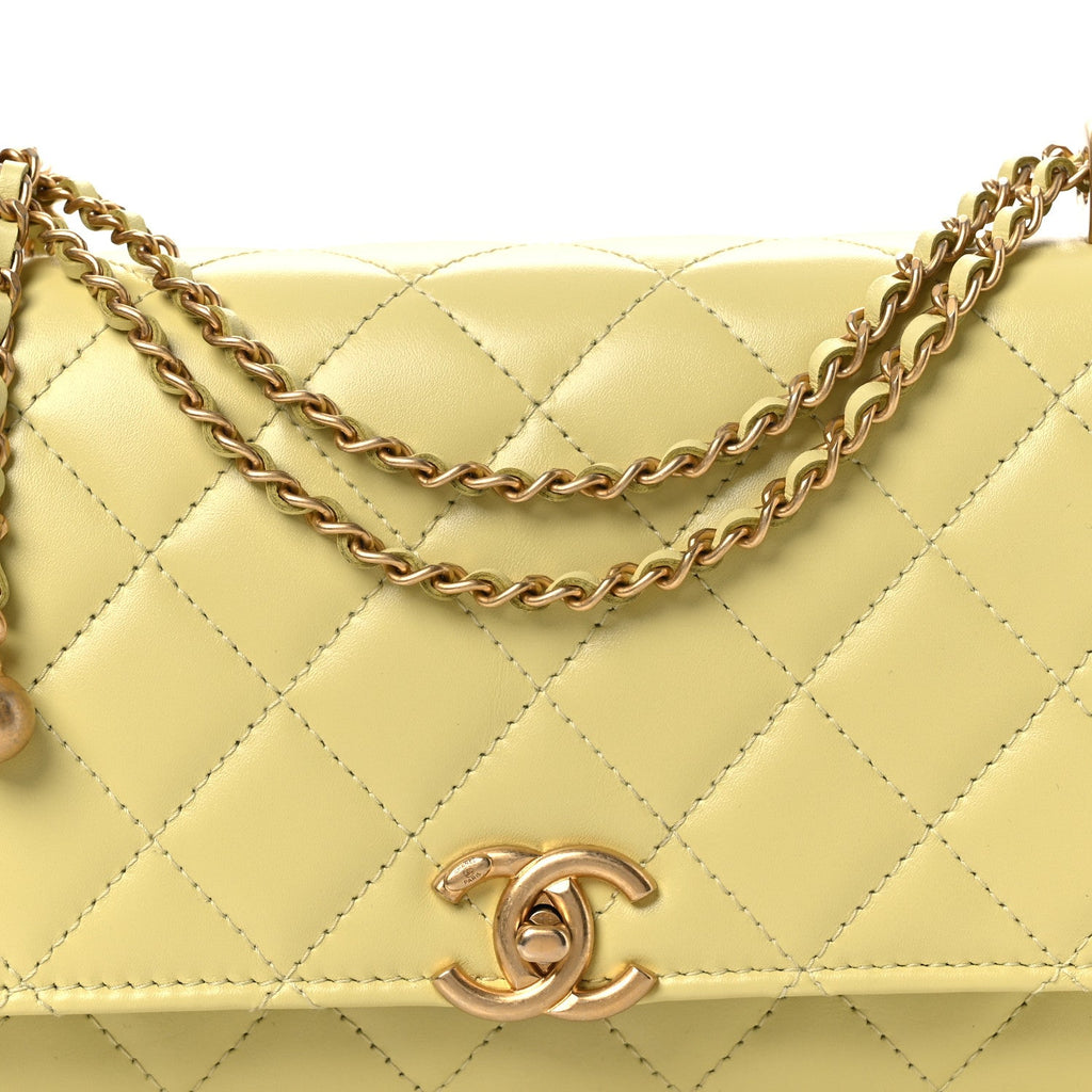 Calfskin Quilted Perfect Fit Wallet On Chain WOC Yellow wholesalehk.shop