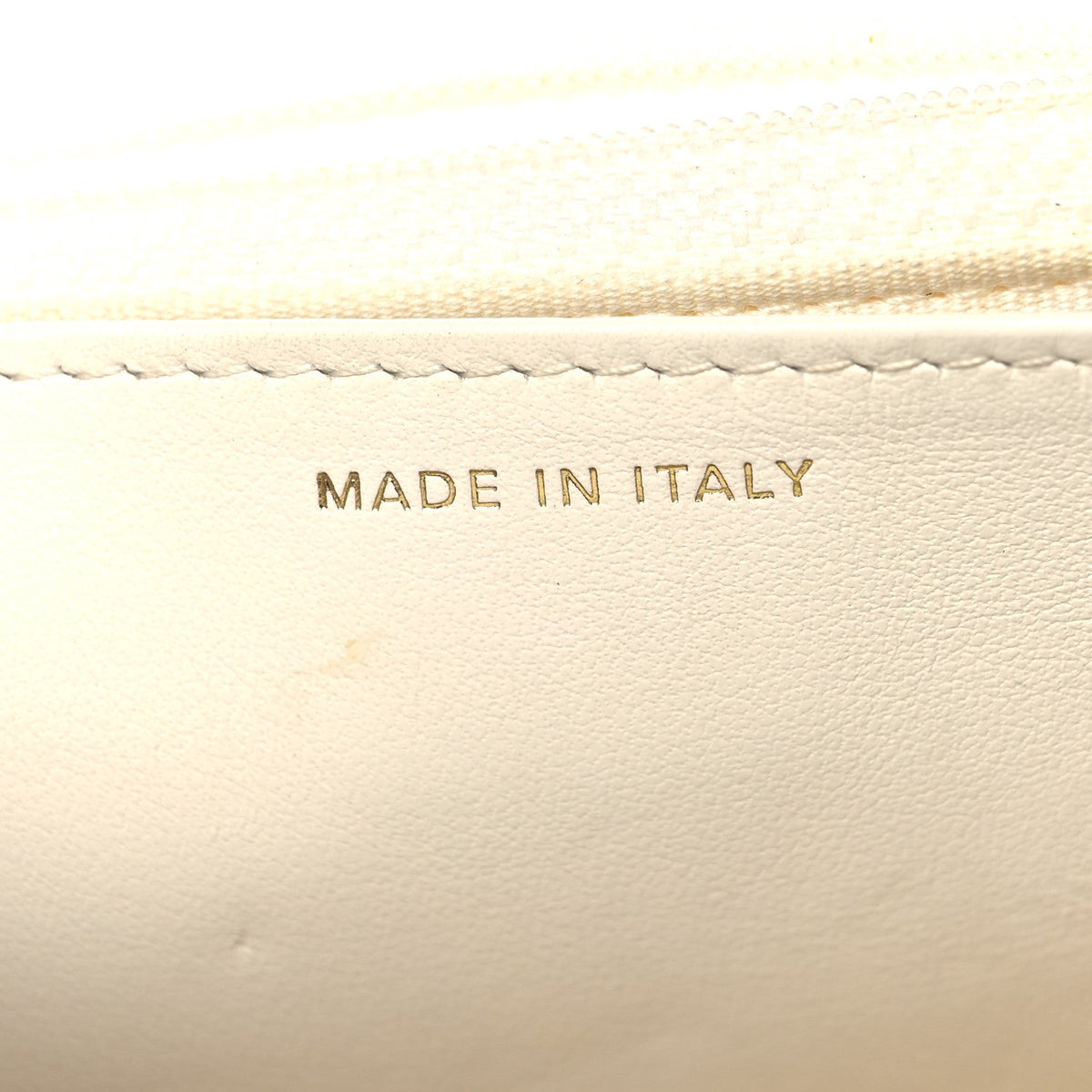 Shiny Caviar Quilted Flap Charm Wallet On Chain WOC White wholesalehk.shop