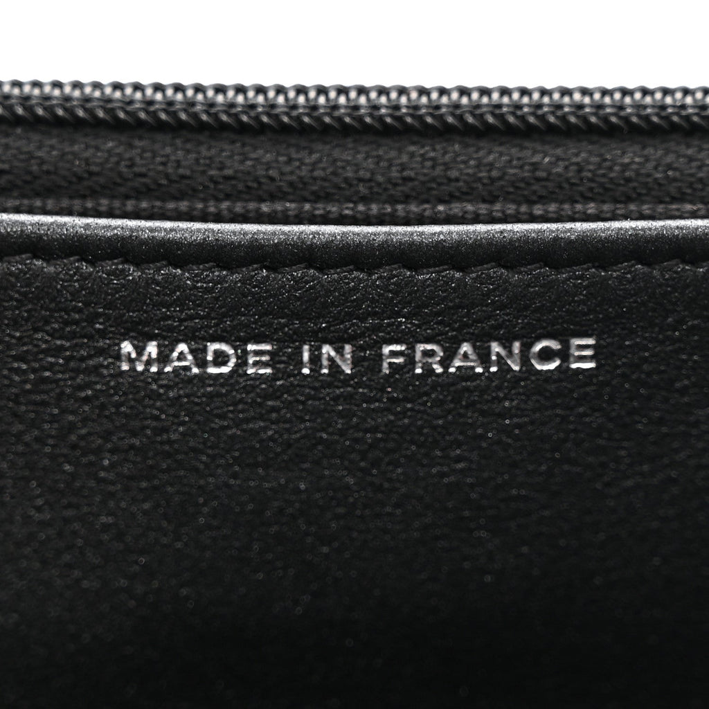 Pearly Lambskin Quilted Wallet On Chain WOC So Black wholesalehk.shop