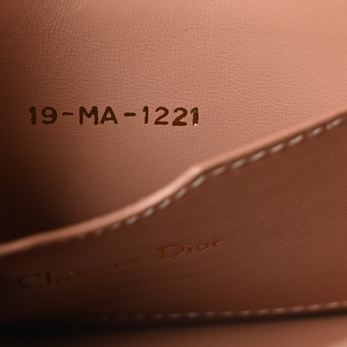 Smooth Calfskin Micro 30 Montaigne Flap Bag Rose Des Vents wholesalehk.shop