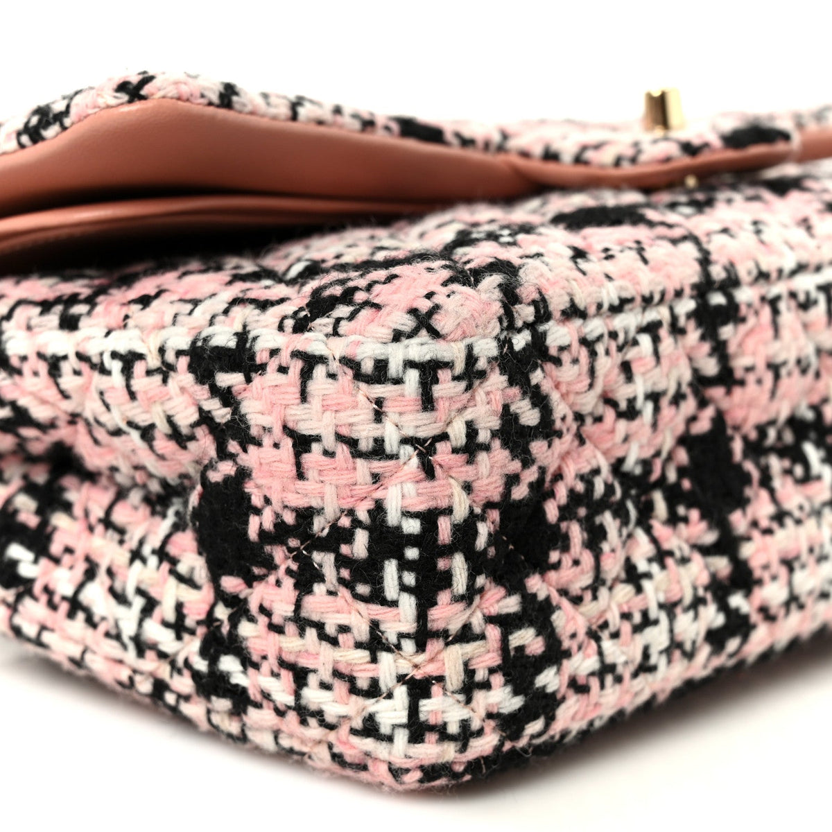 Tweed Quilted Medium Double Flap Pink Black White wholesalehk.shop