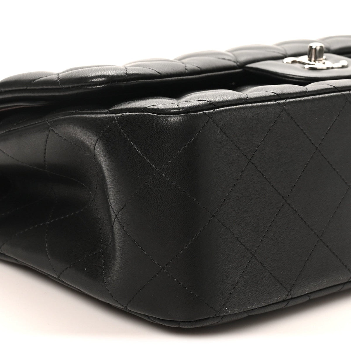 Lambskin Quilted Jumbo Double Flap Black wholesalehk.shop