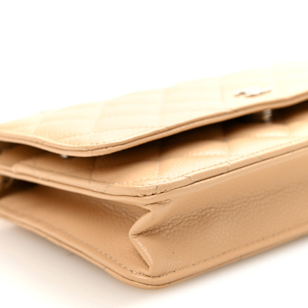 Caviar Quilted Wallet on Chain WOC Beige wholesalehk.shop