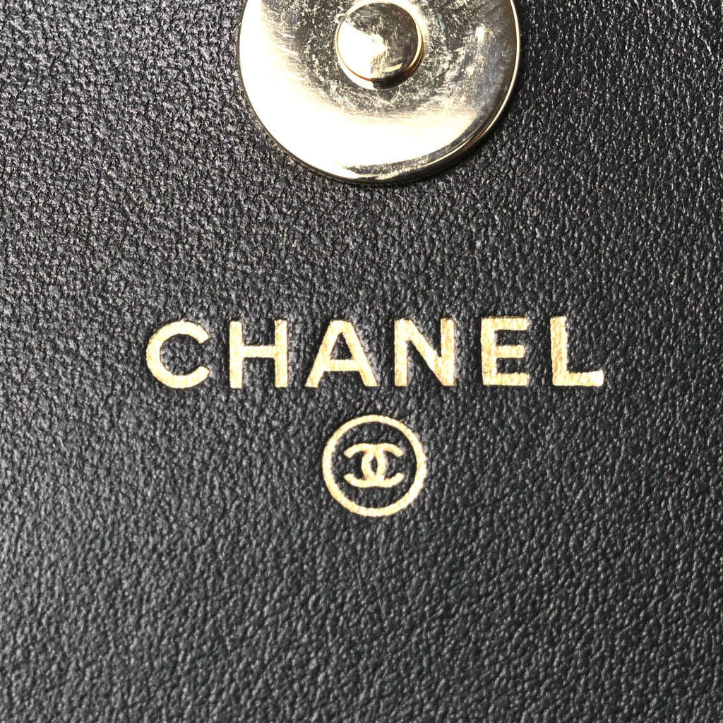 Calfskin Quilted Mini Maxi Pearls Wallet On Chain WOC Black wholesalehk.shop