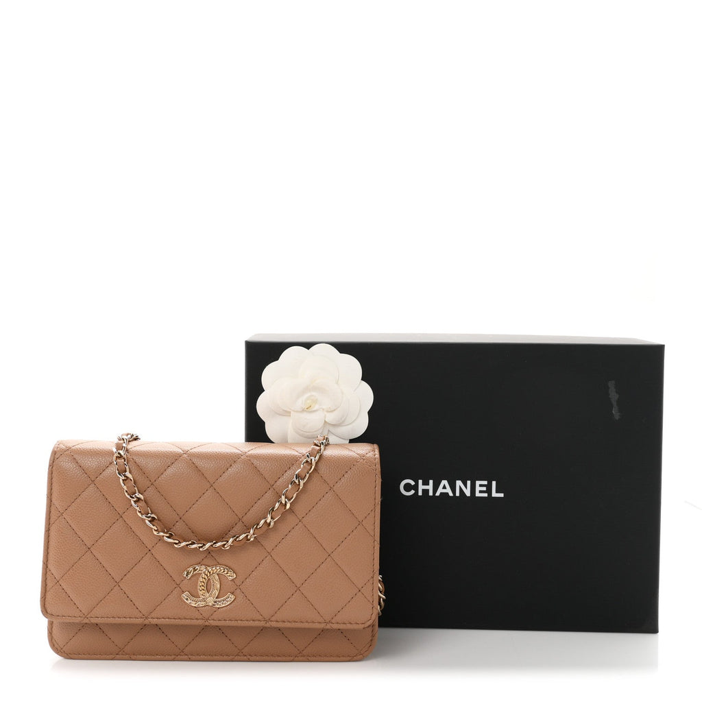 Caviar Quilted Multi Chain Wallet On Chain WOC Beige wholesalehk.shop