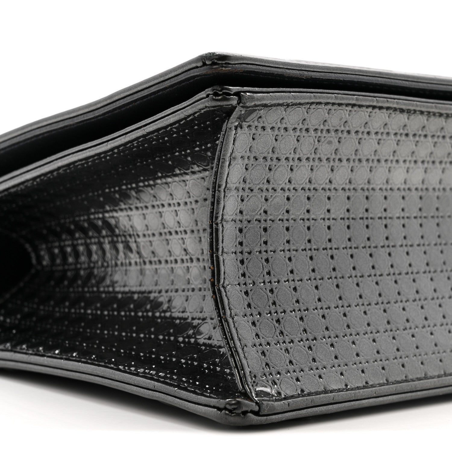 Metallic Patent Micro-Cannage Medium Diorama Flap Bag Onyx Black ¡§ Direct shipment via from wholesalehk.shop