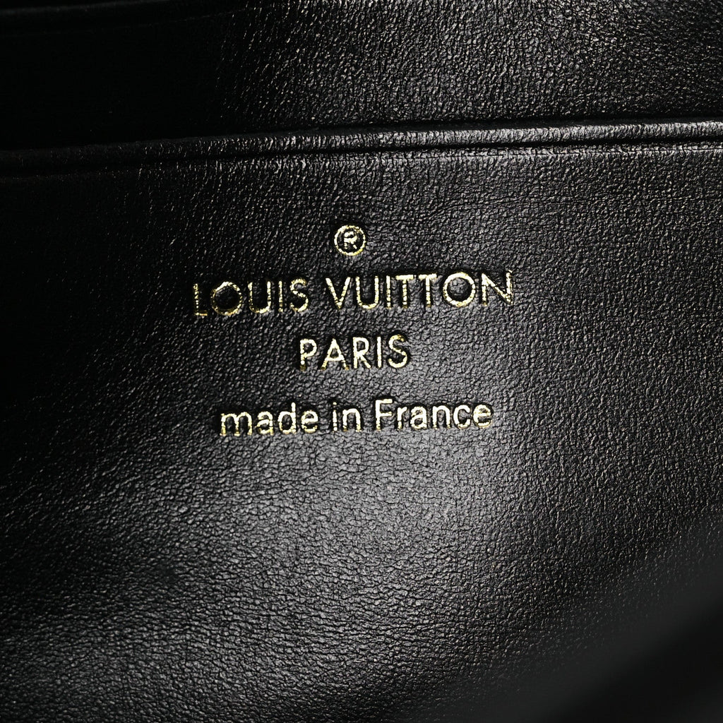 Calfskin LV Wallet On Chain Capucines Black £¨ Direct shipment via from wholesalehk.shop